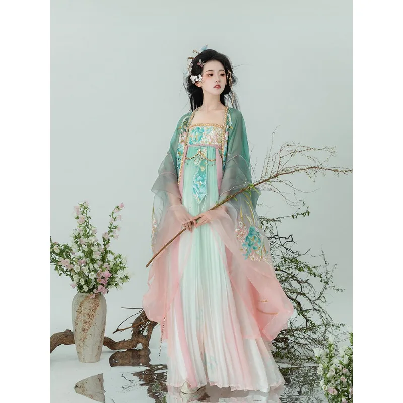 Hanfu women's chest-length big-sleeved shirt heavy industry embroidery fairy energy Tang suit spring and summer