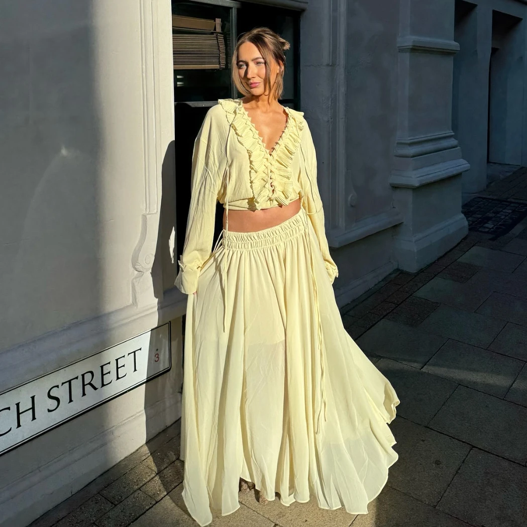 แฟชั่นผู้หญิงชีฟองขนาดใหญ่เสื้อ 2025 ฤดูใบไม้ผลิRuffleยาวพัฟเสื้อTop Trend Chic VคอLace Up Ladyจีบเสื้อ