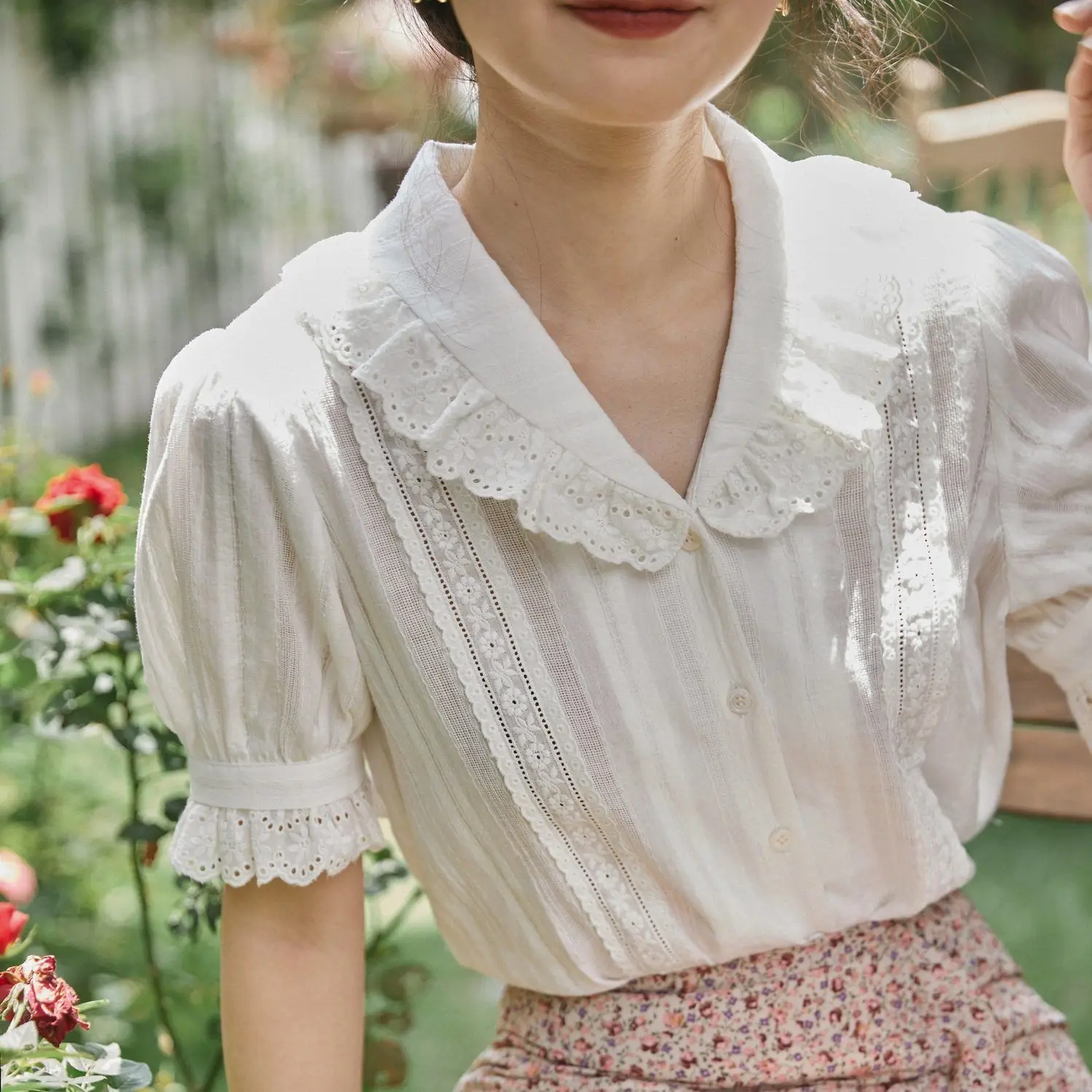 Camisa de algodón con cuello Peter Pan para mujer, Blusa de manga abombada, estilo Lolita, color blanco y morado