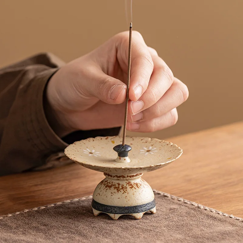 Hand Painted Blue White Flint Red Gold Trim Daisy Ceramic Incense Holder Stand Anti Ash Tea Table Decor Gift