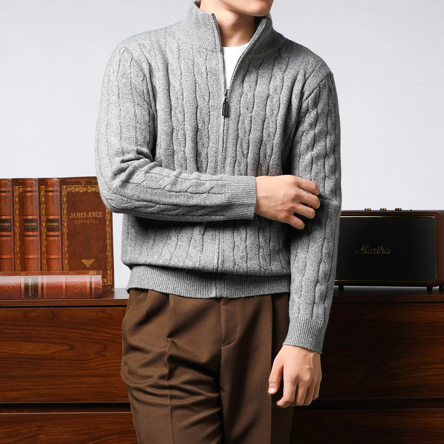 Luxury fashion jacquard knitted cardigan new zipper stand up collar men's sweater coat autumn winter soft comfort leisure top