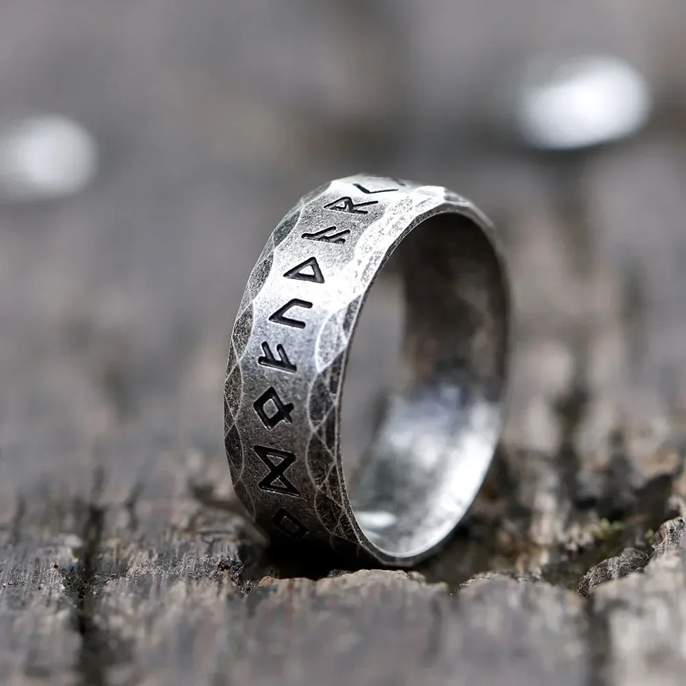 YILUOCD Vintage Stainless Steel Viking Ring with Runes Ancient Odin Letter Runes Ring for Men Amulet Jewelry Gifts