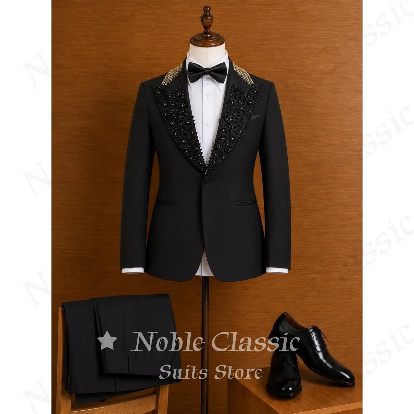 Luxury Black Beaded Peak Lapel Men 2 Piece Suit Rhinestone Embellished Shoulder Slim Fit Wedding Groom Blazer Pants Customized