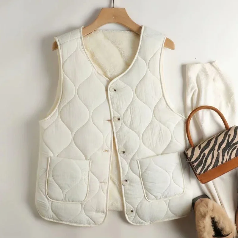 

Double-sided Wear Vests Autumn Winter Women Button Waistcoat Lamb Hair Thermal Warm Thick Fleece Sleeveless Jacket Ladies Coats