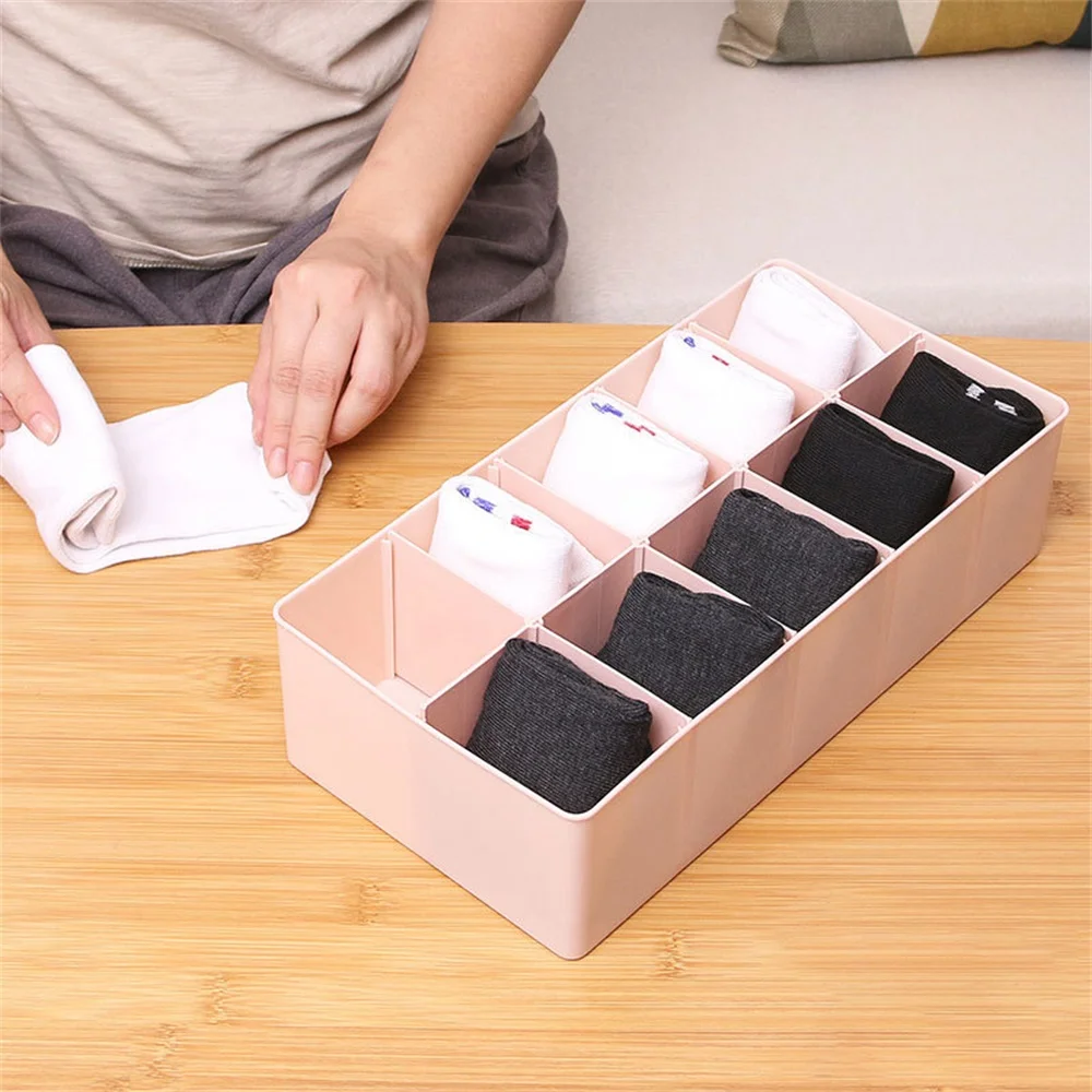 1pc Plastic Divided Household Wardrobe Clothes Underwear Socks, Bra Sorting Box Minimalist and Fresh Style Underwear Storage Box