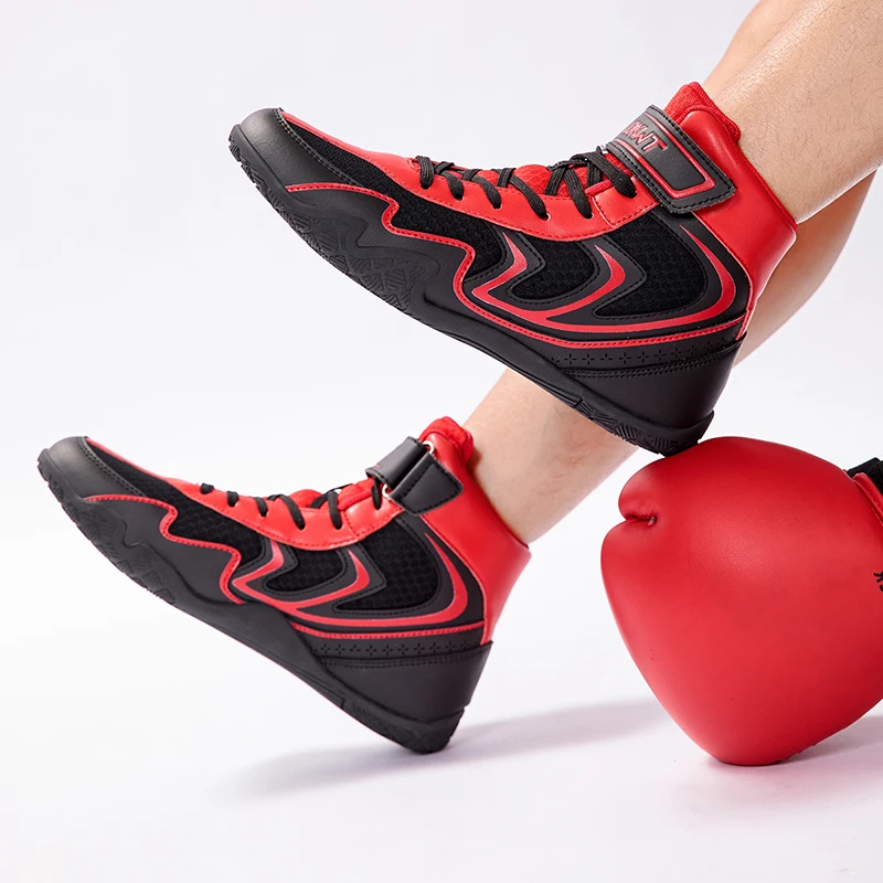 2025 Pro Men's Wrestling Boots Lightweight Wicking Design Boxing Sneakers (Women's) Good Sealed Fitness Boots