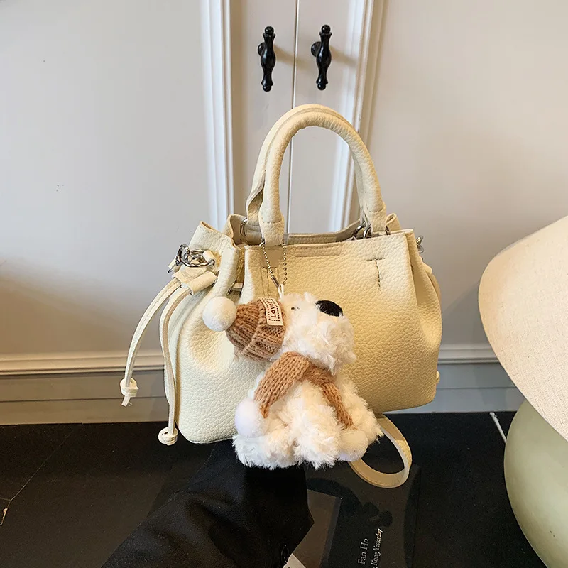 

‌2025 Spring Mini Quilted Bucket Bag, Chic Crossbody Shoulder Handbag, Elegant & Unique