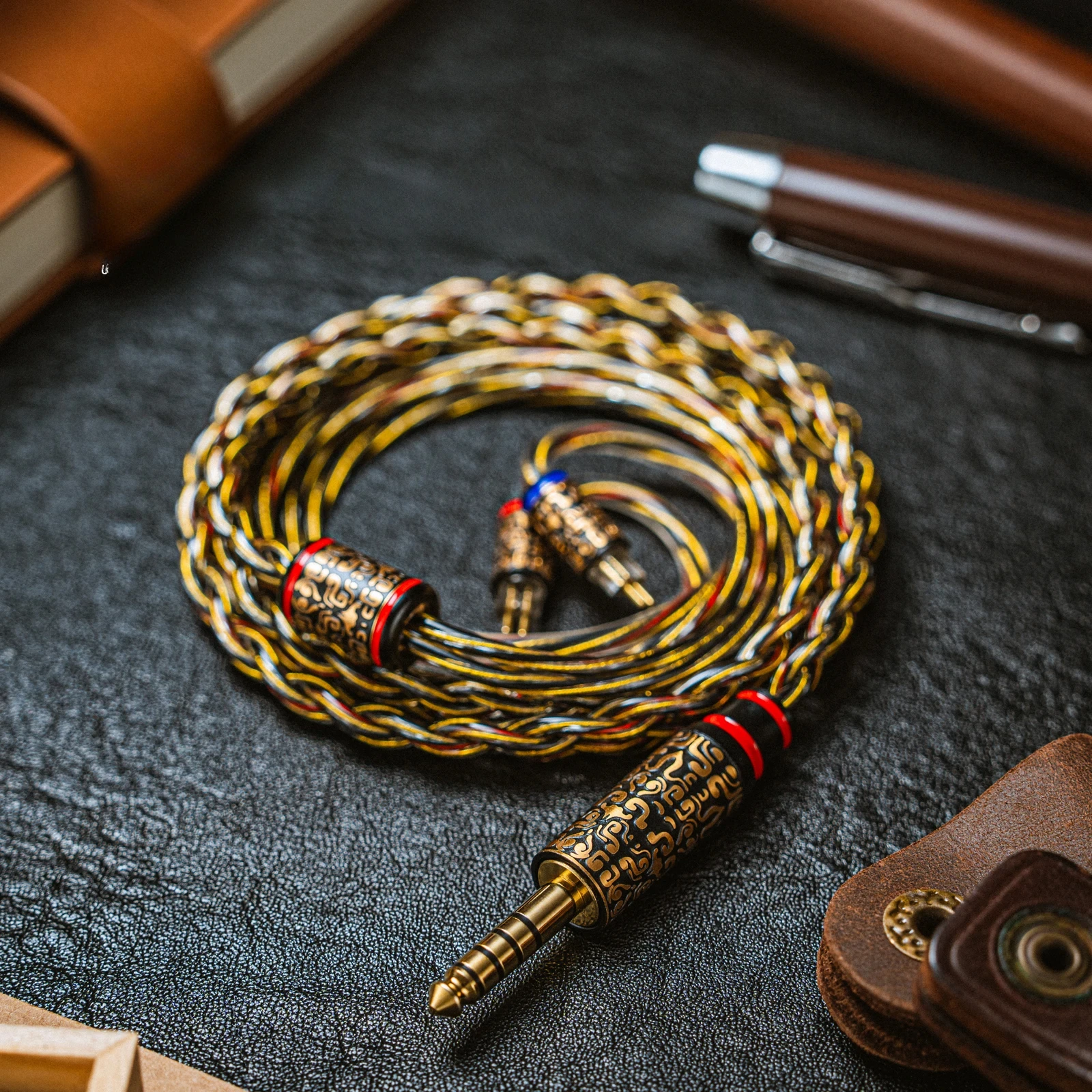 

Yongse Ruyi Rod Pure OCC Copper with Silver plating Earphones Upgrade Cable on sale