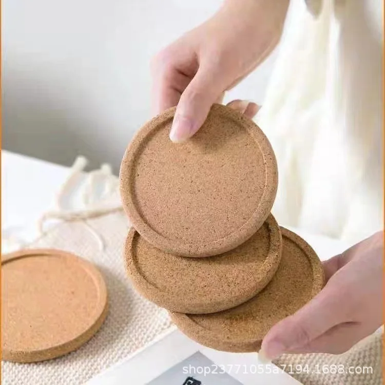 

4 Pcs Drinks Cork Potholder Coaster for Hot Beverages Tea Cups Tripod Iced Dining Table Khaki Office Desk