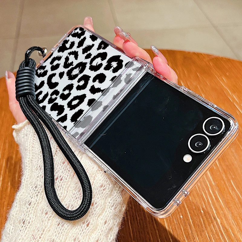 Leopard Print Lanya…