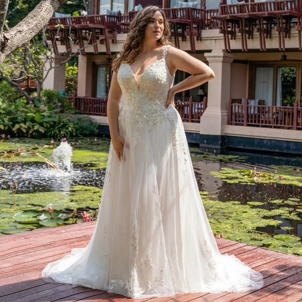 زفاف ساحر بالإضافة إلى حجم مخصص السباغيتي الأشرطة الخامس الرقبة زين تول ألف خط ثوب الزفاف قطار الاجتياح فساتين العروس