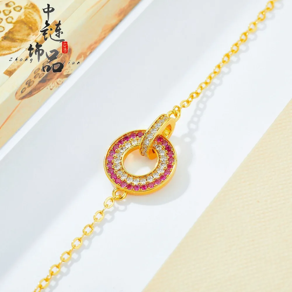 Diamond-studded interlocking necklace - Fashionable and versatile, perfect for any occasion. 9999gold