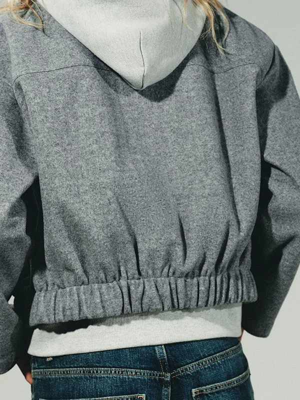 เสื้อแจ็คเก็ตนักบินผู้หญิง คอตั้ง แขนยาว คอลเลคชั่นฤดูใบไม้ร่วง 2025 คุณภาพดี แฟชั่น 2025 เสื้อโค้ทผู้หญิง สไตล์ยุโรป