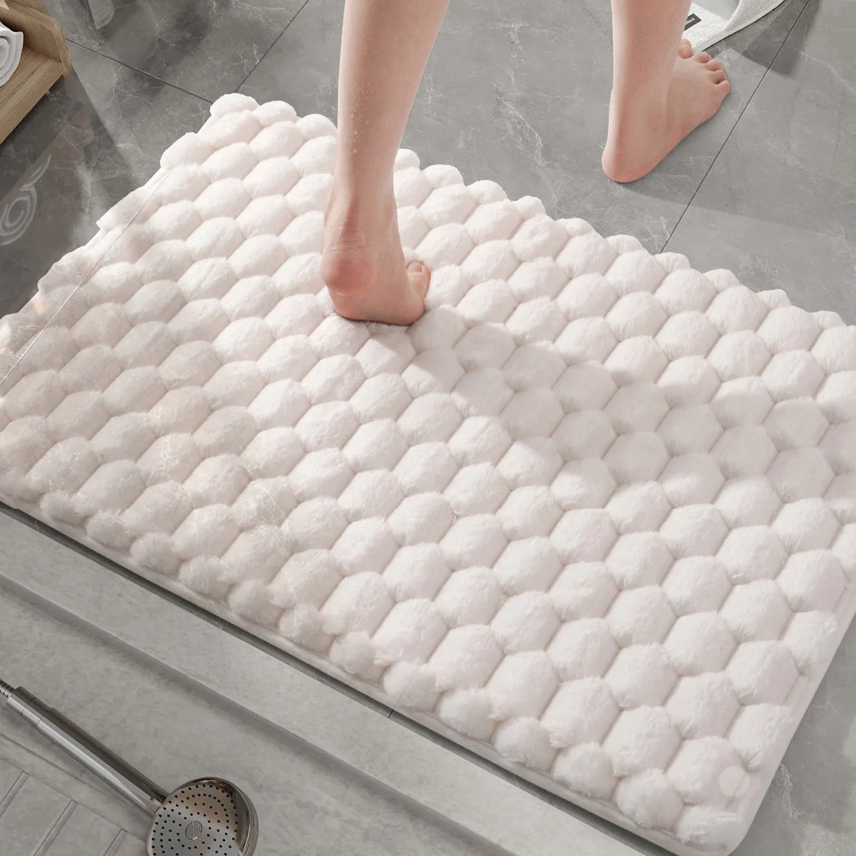 Thickened Flannel Granular Soft Memory Foam Bath Mats Anti-slip Super Absorbent Shower Room Door Mat Toilet Floor Rug Home Decor