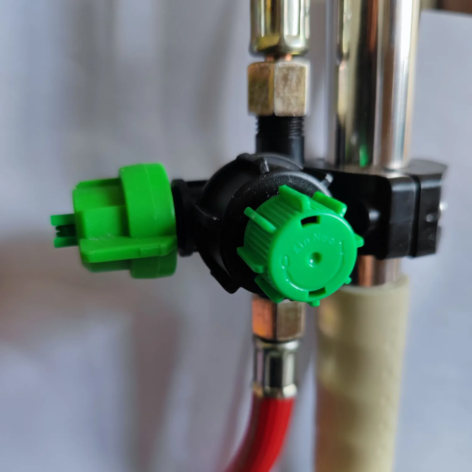 Рамочный многоголовочный опрыскиватель, рюкзак, многофункциональный кронштейн, интеллектуальный электрический опрыскиватель большой емкости высокого давления, пестициды