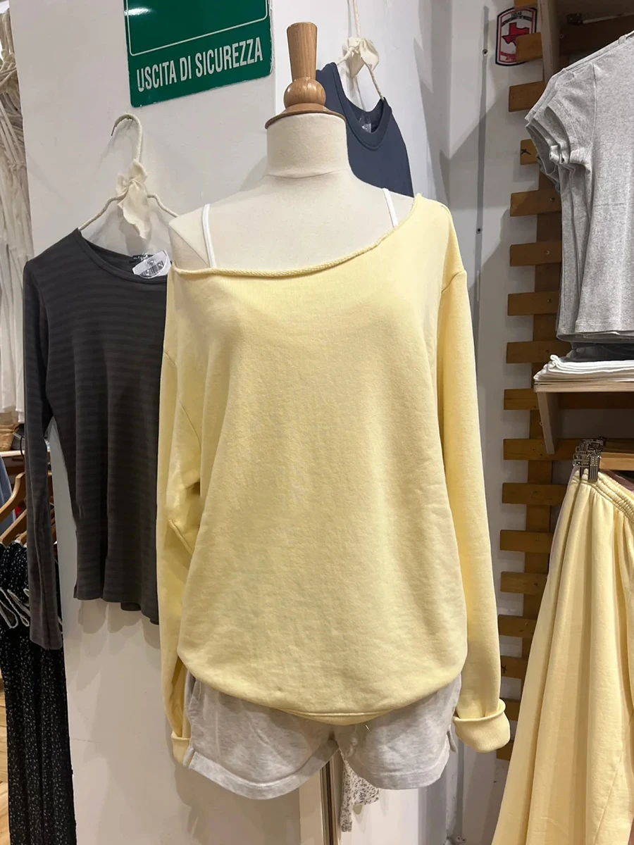 

Yellow Loose Casual Sweatshirt Women Sexy Slash Neck Long Sleeve Cotton Pullovers Autumn Simple Vintage Oversized Hoodie Y2k New