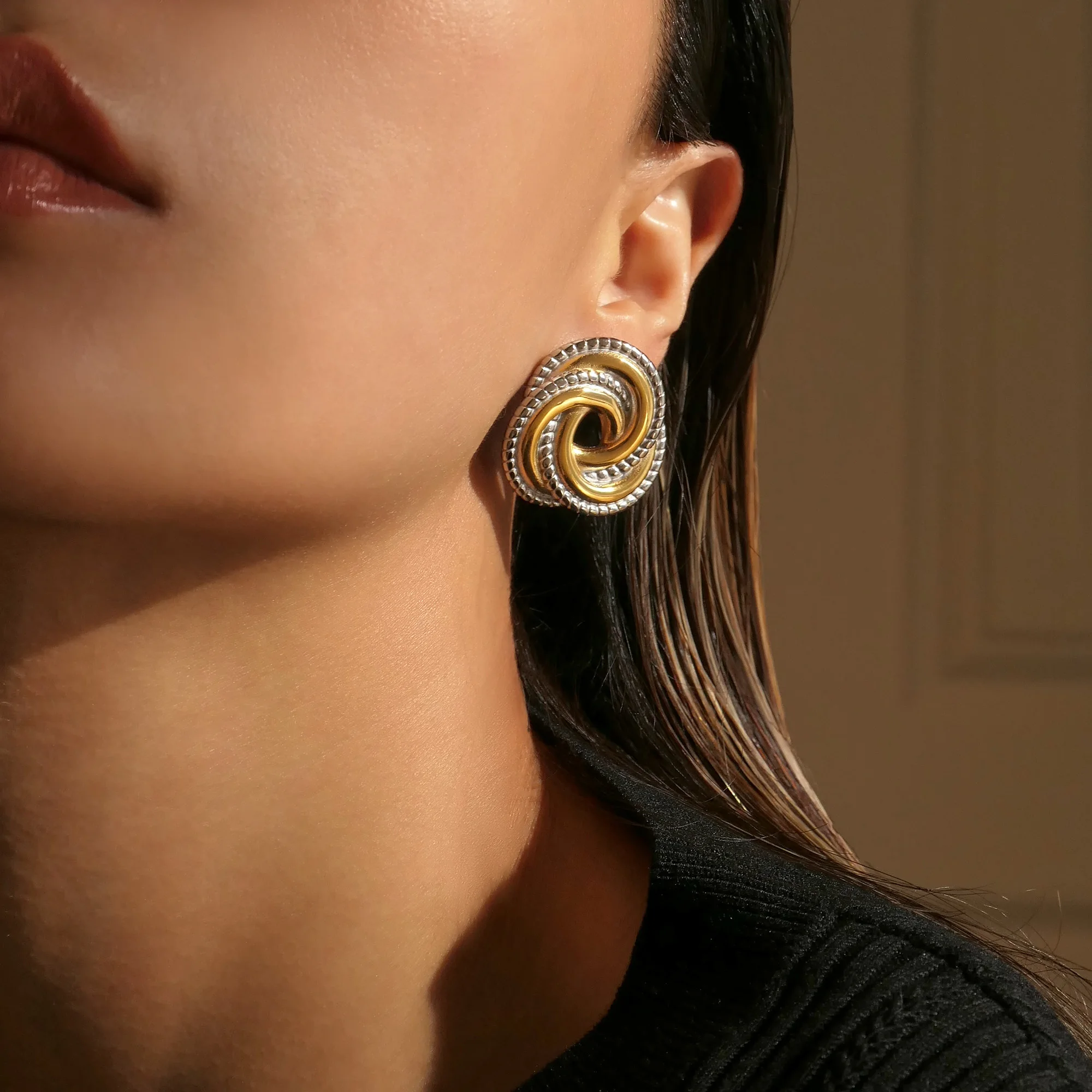 DASEIN Vintage Mix Color Circle Flower Stud Earrings INS Trendy 18k Gold Plated Hypoallergenic Stainless Steel Banquet Jewelry