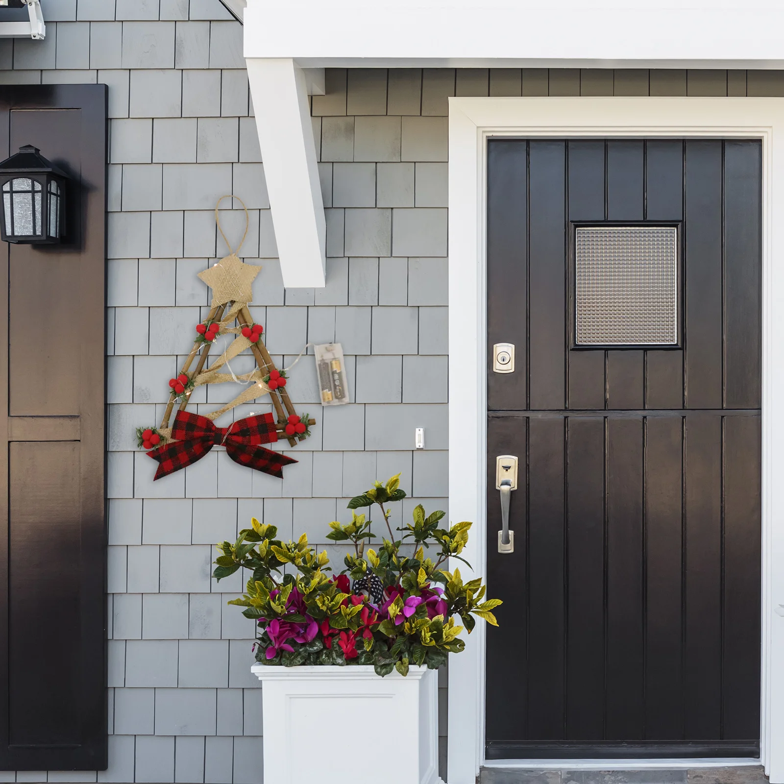 

2Pcs LED Xmas Door Wreath Red Green Decorative Christmas Garland Ornament Party Home Wall Supplies Christmas Door Wreath