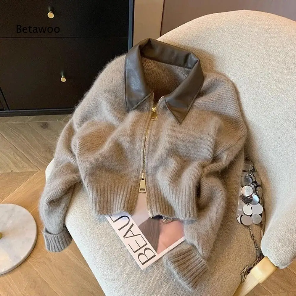 

Cropped Knit Cardigan with Leather Collar and Zipper