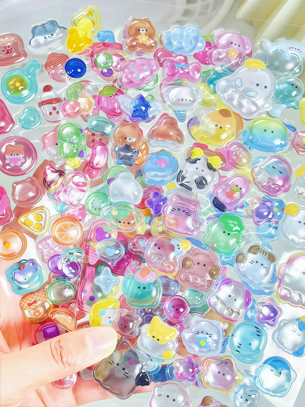 Cute 3D Embossed Diamond Stickers, Fun Crystal Bubble Stickers, Graffiti Stickers, Cartoon Animal and Food Transparent Crystal Self-Adhesive Decorative Stickers, for DIY Journals, Notebooks, Scrapbooks, Planners, Phone Case Decorations, Student Back-To-School Supplies
