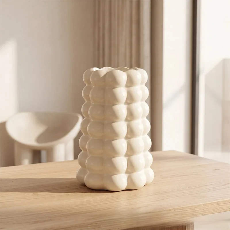

Creative cream-style ceramic vase decor for living room, suitable for hydroponics, dried flowers, fresh flowers, and high-end va