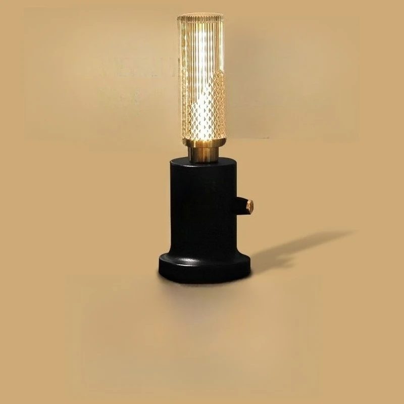 

Player black gold atmosphere light charging horse lamp outdoor lighting atmosphere retro camping