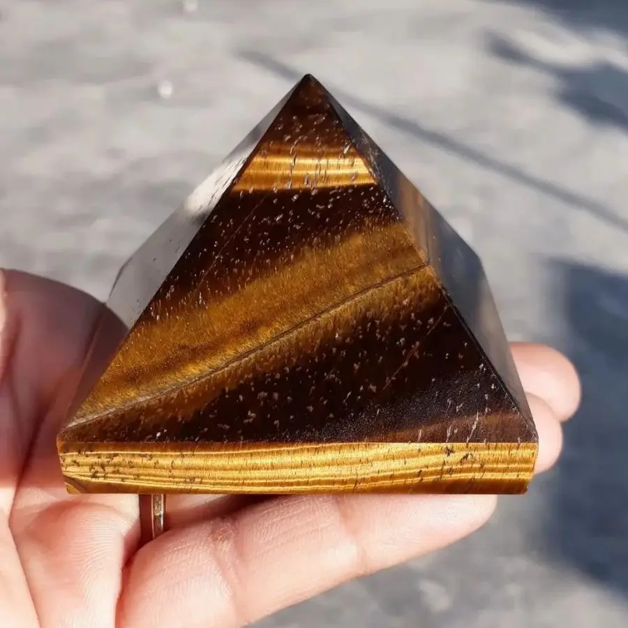 Pyramide en œil de tigre naturel, pierre de guérison énergétique, pierre de guérison pour la méditation Reiki, le Feng Shui et la décoration intérieure