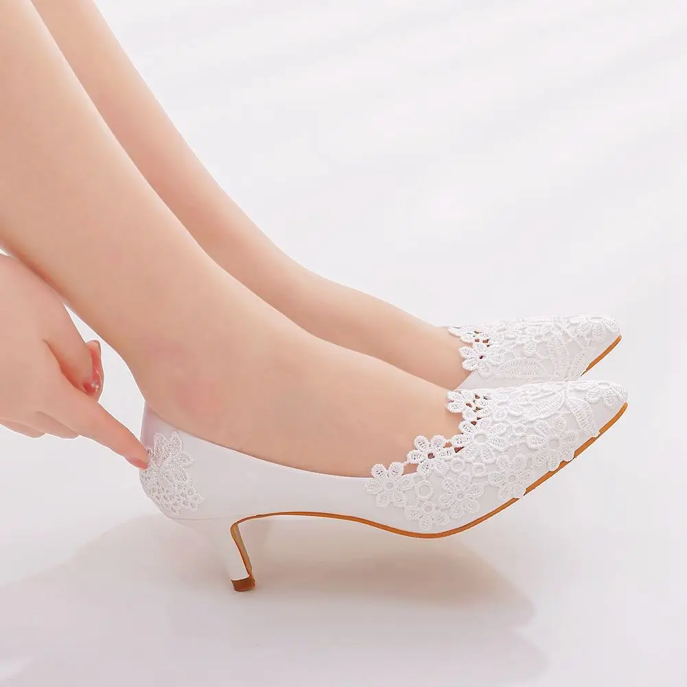 Summer Ballet Flats White Lace Bride Wedding Shoes  Heel Casual Without Heels Women Dress Pumps Sweet Women shoe 5 cm