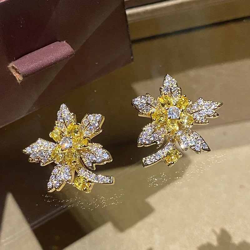 Luxurious Yellow High Carbon Diamond Maple Leaf Snowflake Statement Earrings Women's Gold Plated Jewelry Gift To Girlfriend