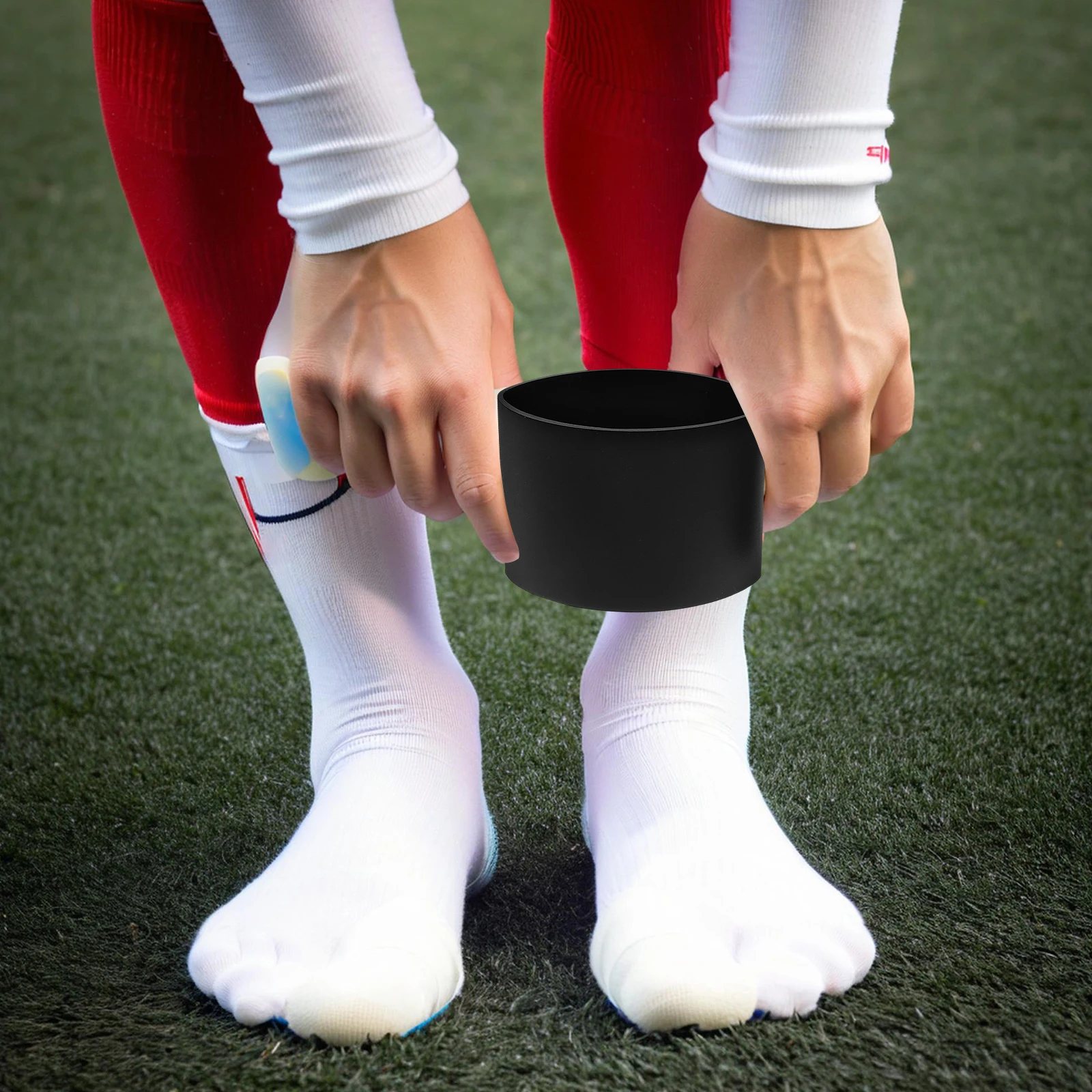 

Silicone Shin Guard Bands Soccer Socks AntiSlip Knee Pad Sleeve Straps Elastic Comfort Football Training Fitness Sports