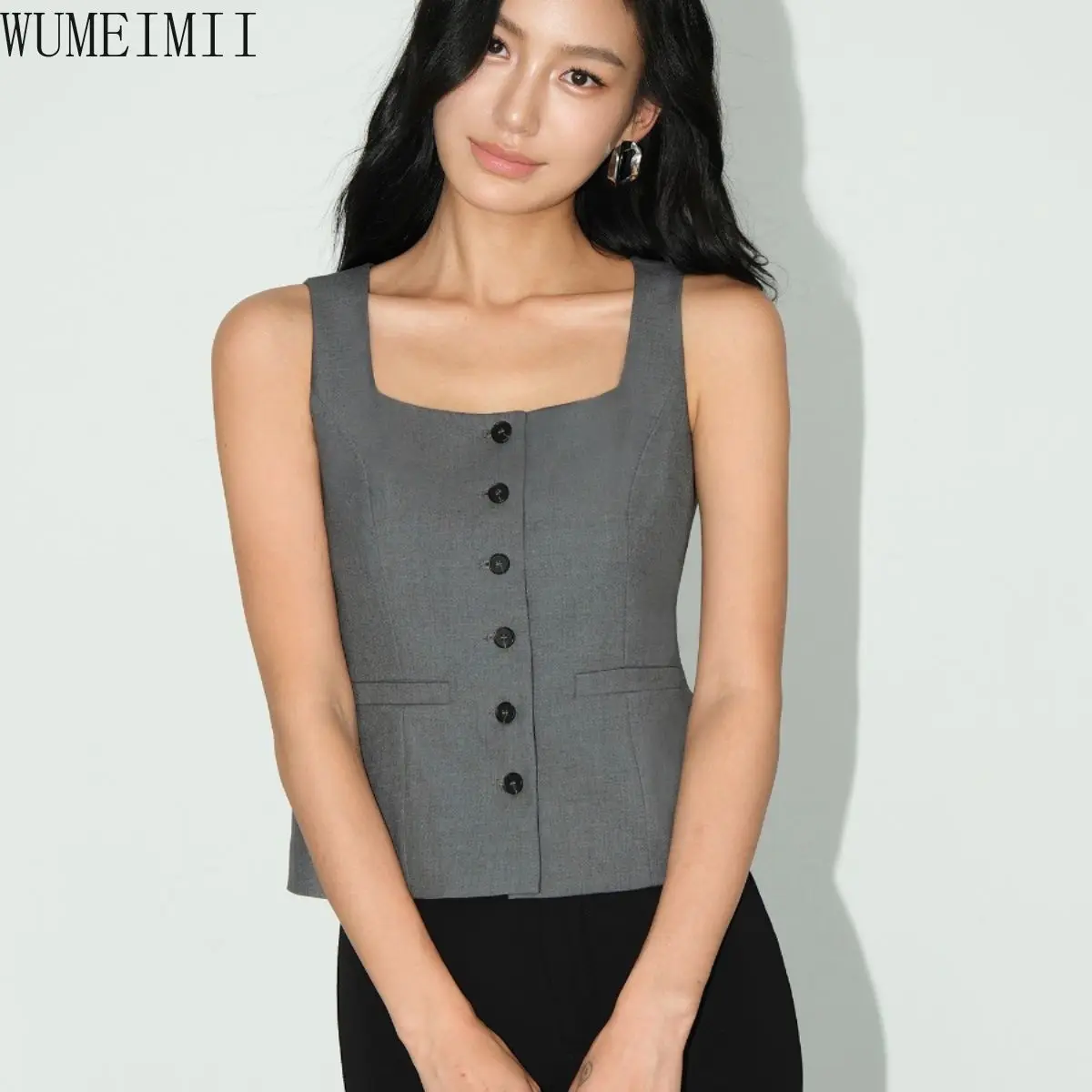 

French square collar sleeveless short suit vest women's summer 2025 new retro cardigan slim top vest