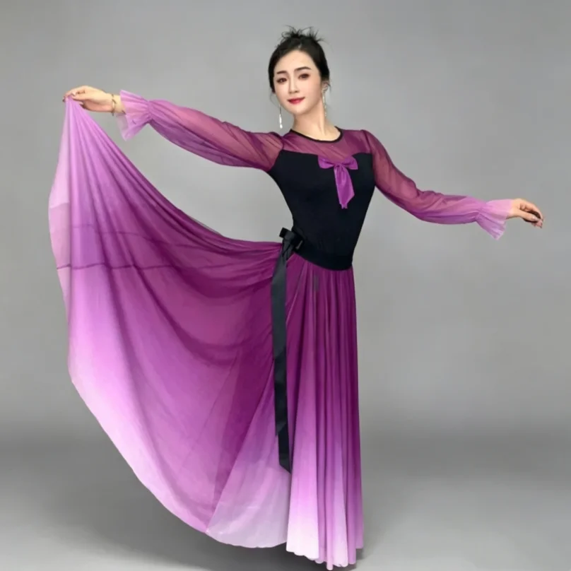 

Spanish Flamenco Latin Dancer 720 Degrees Female Stage Performance Skirt
