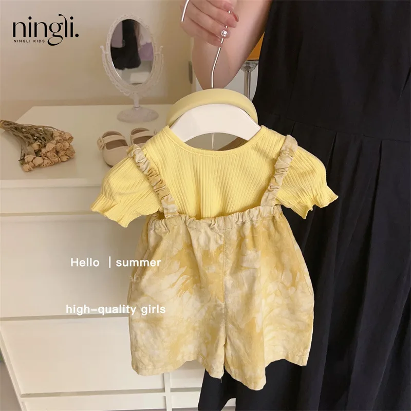 

Summer Girls' Two-Piece Suit Baby Western Style Children Cool Popular Brand Sunken Stripe Puff SleeveTT-shirt Overalls