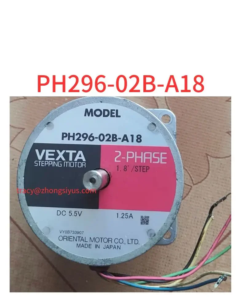 

Used stepping motor PH296-02B-A18