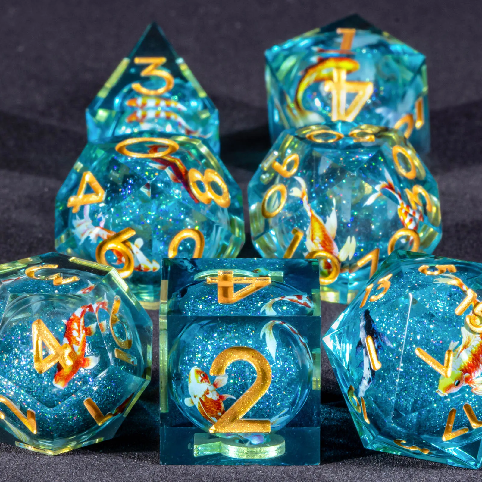 

Fish Dice Sharp Edge Dice Set Liquid Core Dice For Dungeons And Dragons DND Polyhedral Dice D And D Dice Gift for Christmas
