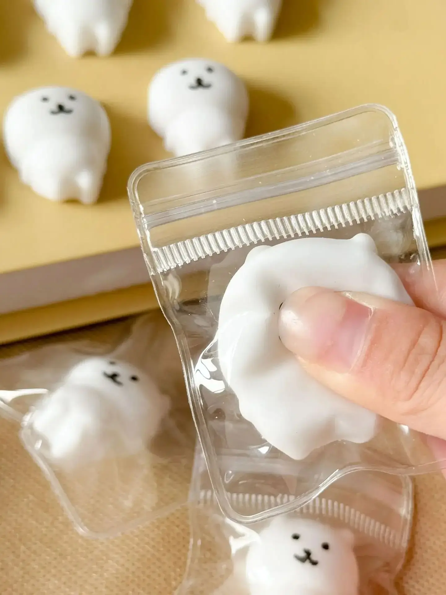 6pcs Self deprecating Mini Bear Pinch Fun Bear Pinch Cute Expression Stress Relieving Toy Little Nose Ga Cute Children's Prize