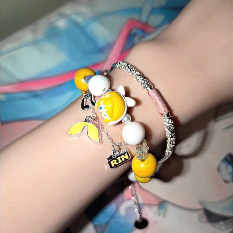 الأصلي هاتسون ميكو نجاح باهر دمية ملعب الثاني جولة الطابع مشتق اليد سلسلة اللعب سوار جديد التصحيح سلسلة بروش