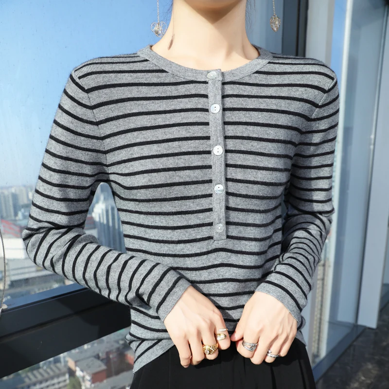 2024 Autumn and winter Cashmere sweater Women Long sleeve slim fit Knitted striped Cashmere Sweaters Women