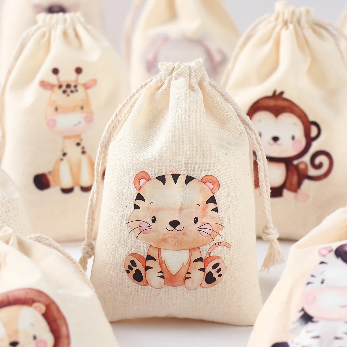 6pcs Jungle Animals Candy Bags Safari Birthday Party Decoration Kids Wild One Rainbow Butterfly Dinosaur Biscuit Bag Packing Bag