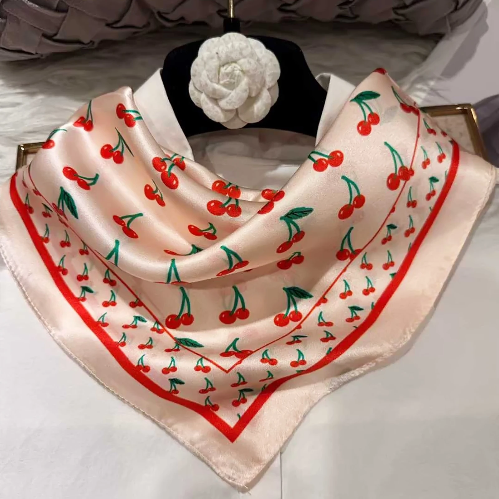 

Розовый женский шарф из 100% шелка для волос, платок на весну, осень, зиму, элегантный красный вишневый маленький шелковый шарф с квадратным вырезом, шейный платок