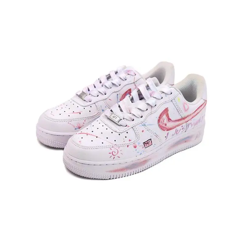 【ปรับแต่ง】Nike Air Force 1 รองเท้าสเก็ตบอร์ดรองเท้าผ้าใบผู้หญิงรองเท้า DH2920-111