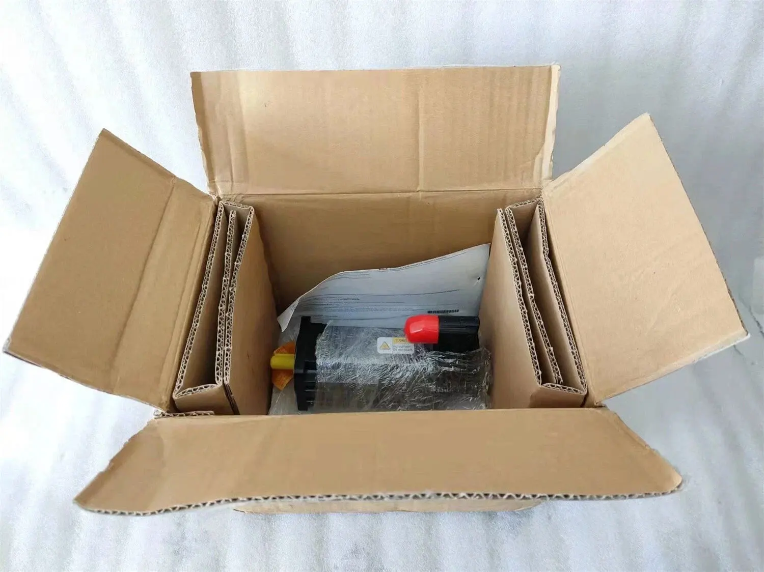 

Brand new VPL-B1153F-PJ12AA One-year warranty