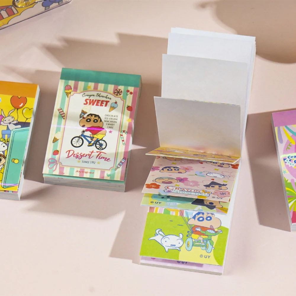 12Pcs Crayon Shin-chan Sticker Book Crayon Shinchan adesivi carini valigia da viaggio telefono Laptop adesivi per bagagli giocattoli per bambini fai