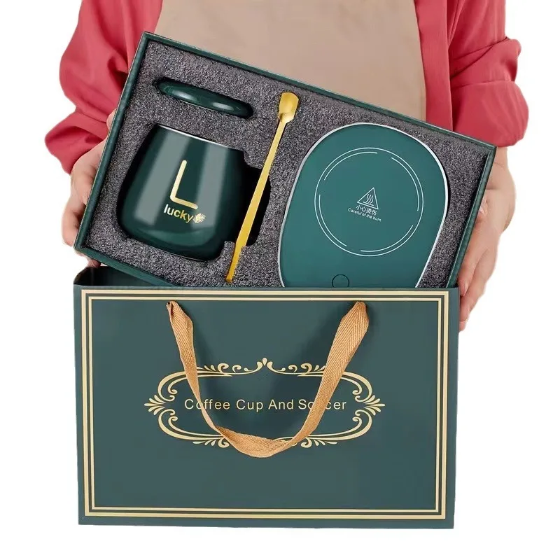 هدايا تذكارية للمهرجانات: فناجين قهوة، فناجين سيراميك، أكواب معزولة للمكتب، علب هدايا، أكواب، مجموعات هدايا للمناسبات