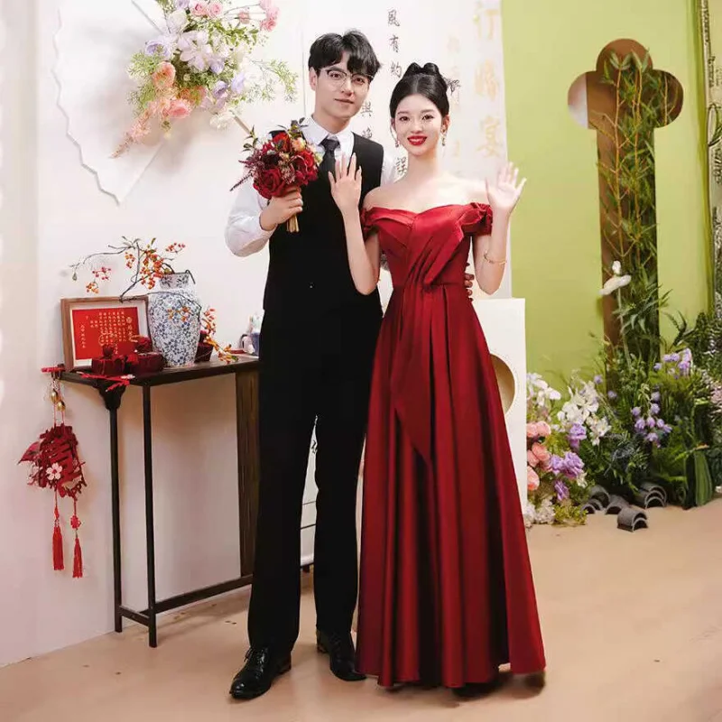 

Off-Shoulder Toast Dress Bride High-End Wedding Red Luxurious Satin Engagement Banquet Evening Gown Elegant