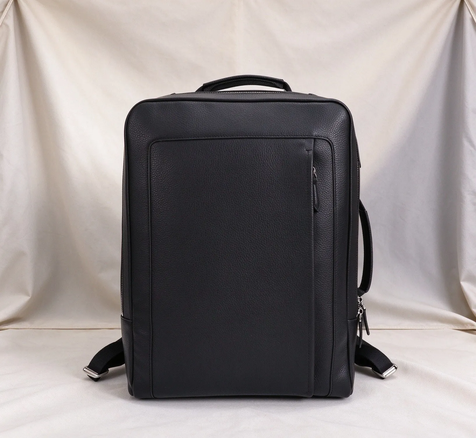 Men Large Capacity Backpack, Water Resistant Multi-pocket Travel Daypack