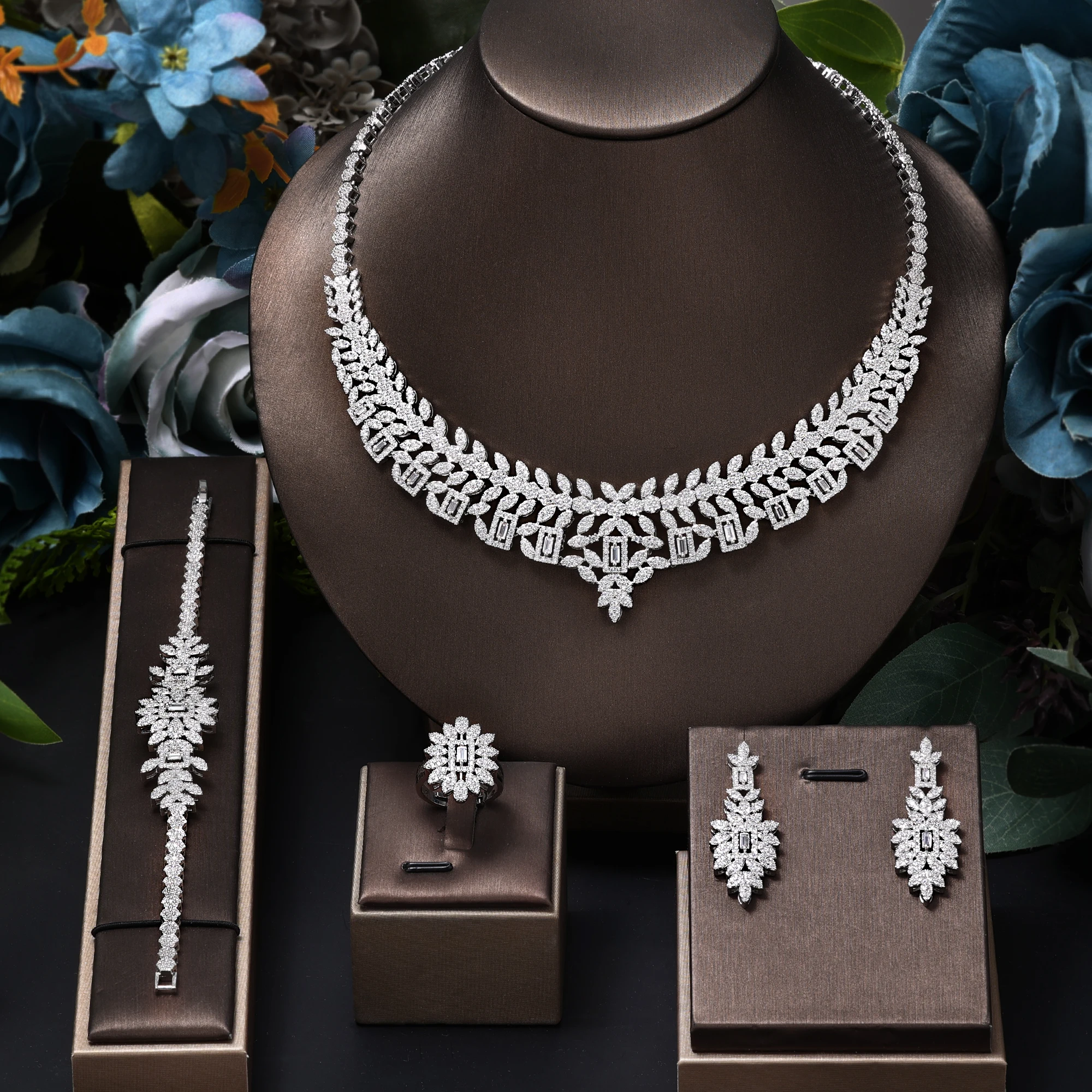 

Custome Jewelry Sets for Women Necklace Set Jewelry Chic and Elegant Woman Set Earings for Womens Bride Earrings Accessories