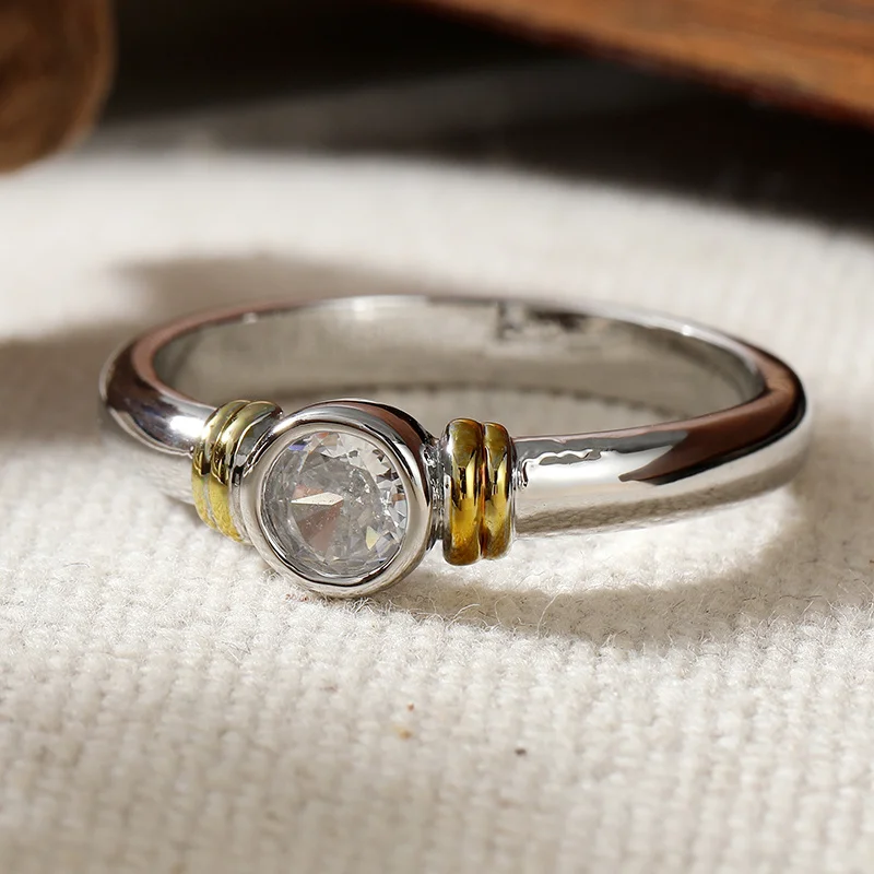 Women's Exquisite Luxury Two Tone Metal Ring Embellished with Synthetic Zircon Simple Style Rubg Daily Fashion Street Jewelry