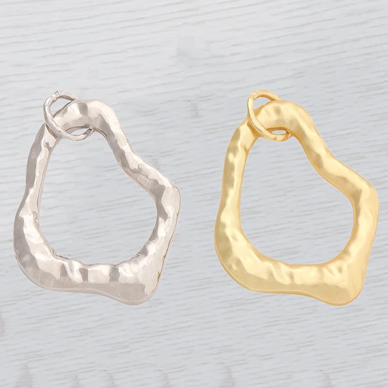 

1 x Matte Gold/Tibetan Silver Tone Large Hollow Irregular Hammered Pendant For DIY Tribal Jewellery Necklace Making Accessories