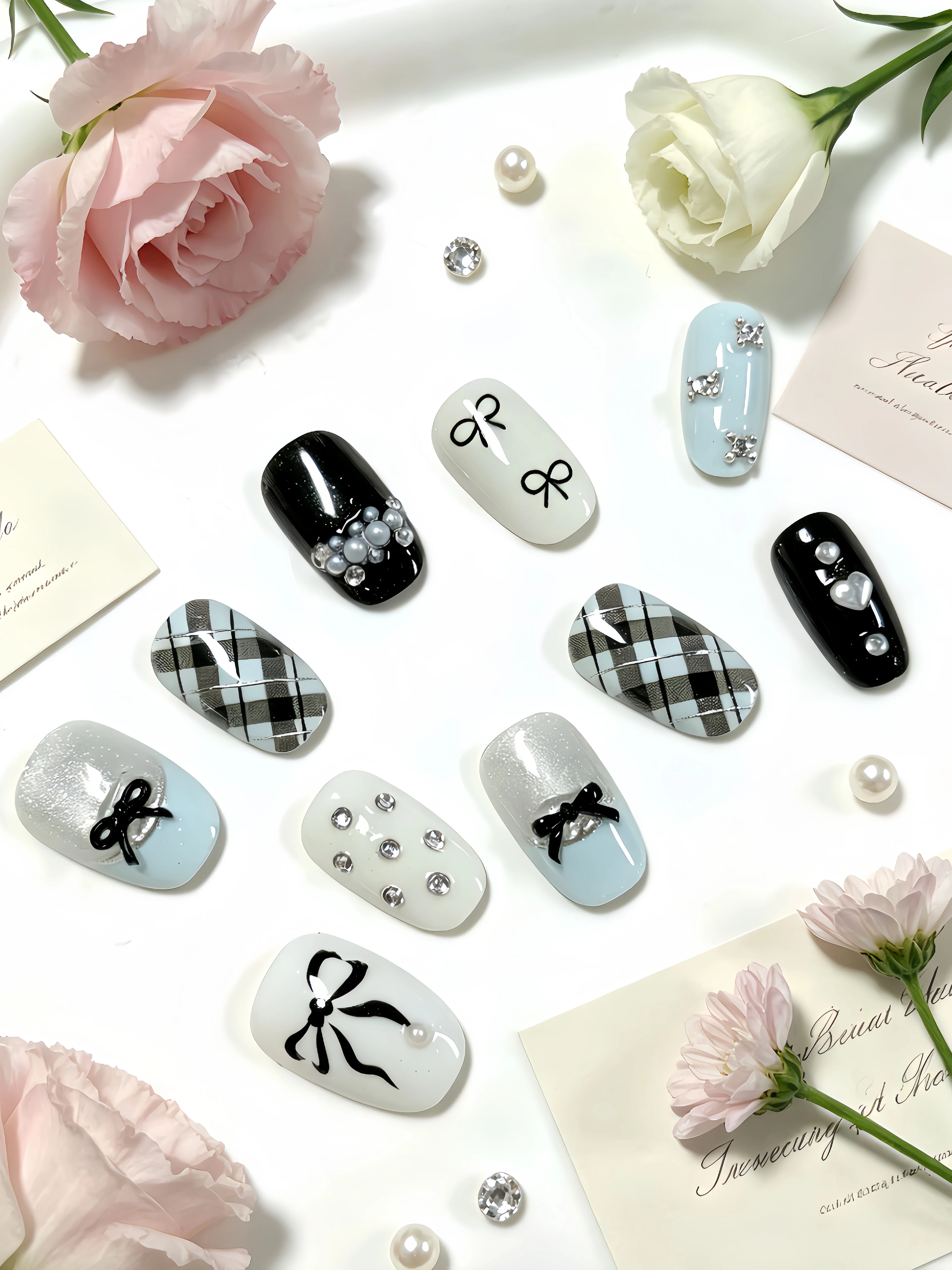 10 Short Oval-Shaped Press-On Nails, with Main Colors in Milky White, Light Blue, and Pure Black, Y2K Sweet and Cool Nail Art, Featuring Cute and Sweet Nail Stickers with Plaid Patterns, Bowknots, Pearls, Rhinestones, and Silver Glitter Embellishments, Suitable for Students, Lolita Style, Sweet Girls, Daily Wear, Work, Travel, Photoshoots, Dates, Weddings, Bridesmaids, Picnics, Amusement Parks, French Style, and Instagram Style, Press-On Fake Nails, Includes One Jelly Glue and One Nail File